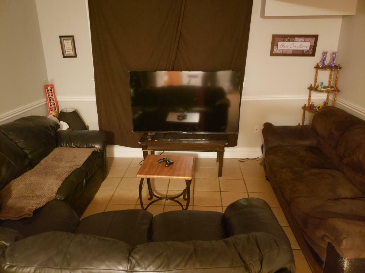 Private Room In Downtown Halifax Zewnętrze zdjęcie